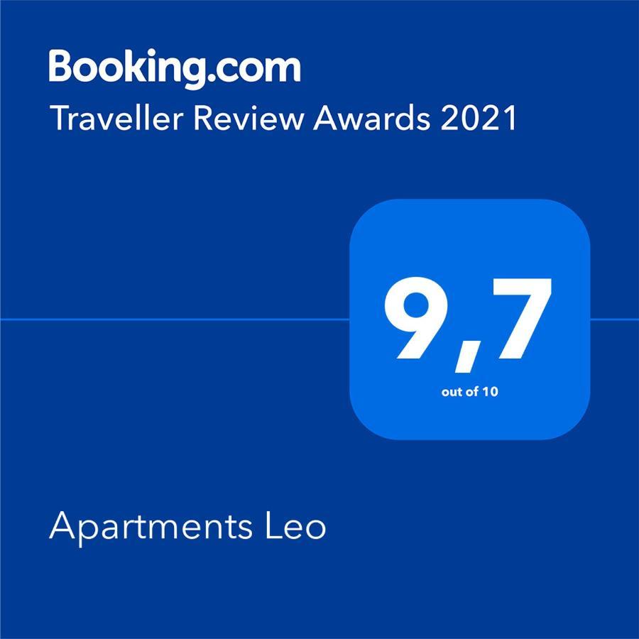 Apartments Leo Ровин Екстериор снимка